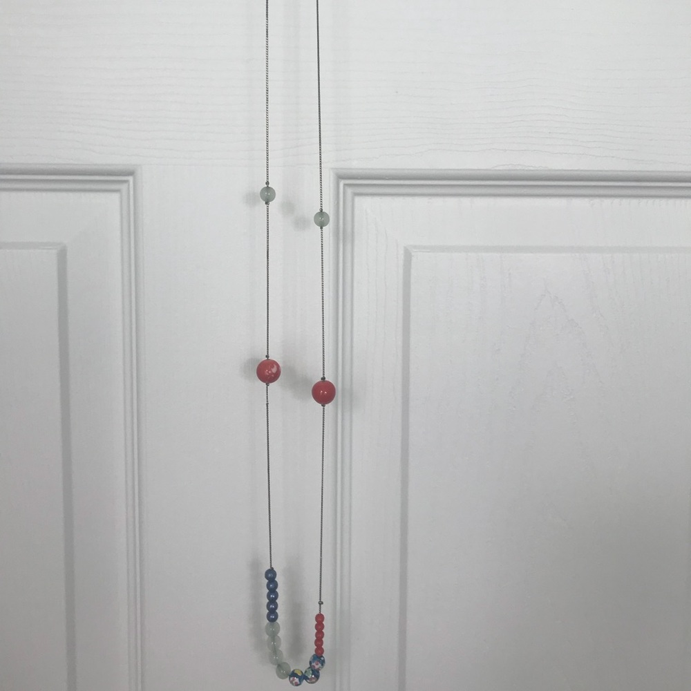 Multi color beaded necklace